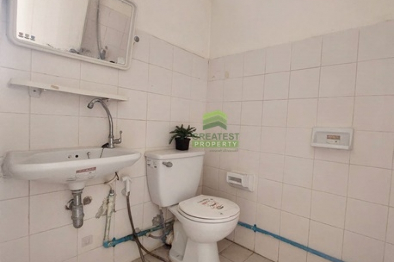 ขายบ้านเอื้ออาทรร่มเกล้า 2 