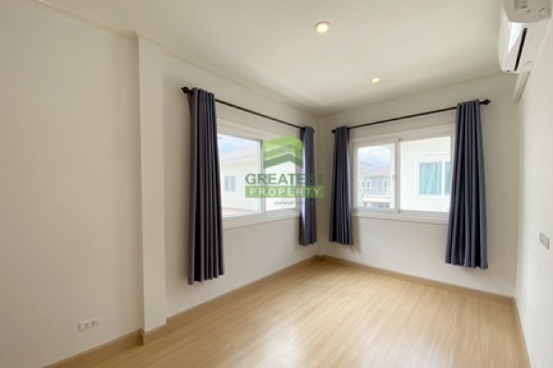 ห้องนอน บ้านแฝด หมู่บ้าน ศุภาลัยไพรด์ บางนา-ลาดกระบัง