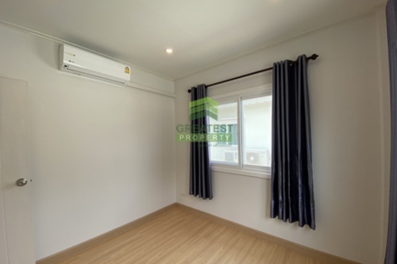 ห้องนอน บ้านแฝด หมู่บ้าน ศุภาลัยไพรด์ บางนา-ลาดกระบัง