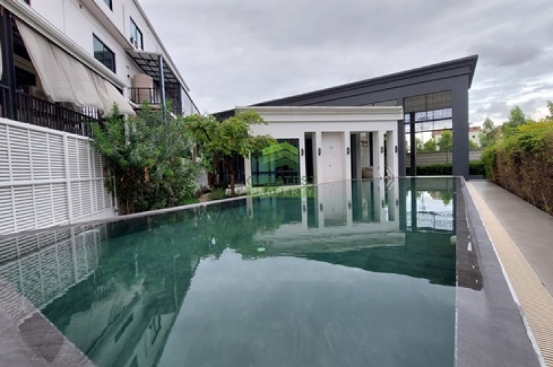  หมู่บ้านอีเธอร์นิตี้ ทาวน์ พริมโรส วัชรพล