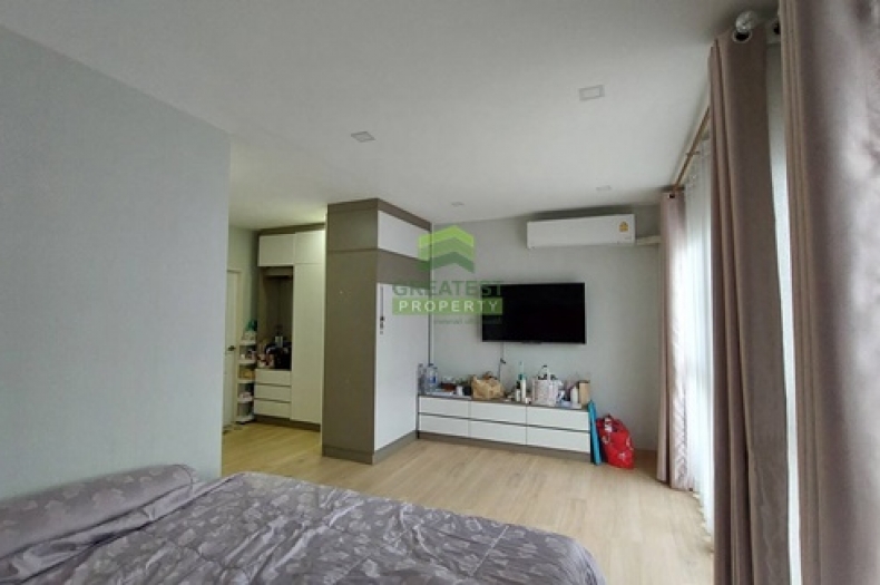  หมู่บ้านอีเธอร์นิตี้ ทาวน์ พริมโรส วัชรพล