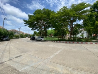 หมู่บ้านบุรีรมย์ เทพารักษ์ วงแหวน 