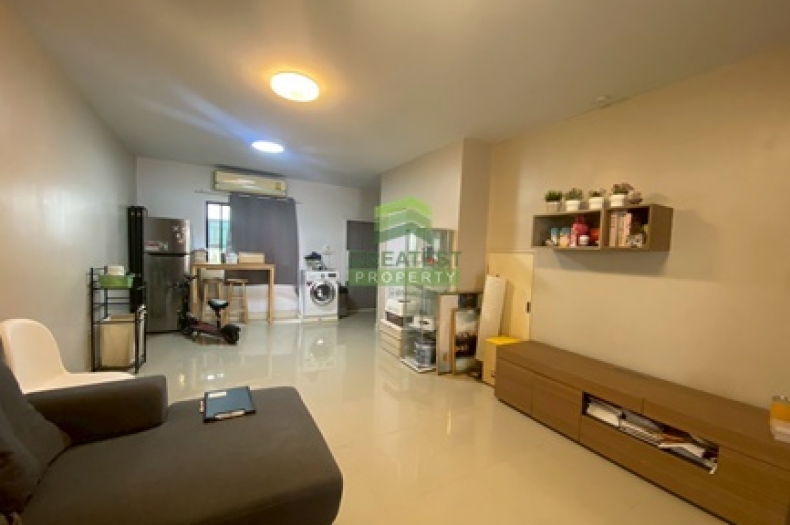 หมู่บ้านโมดิวิลล่า บางนา