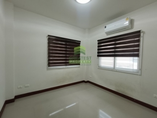 ห้องนอนบ้านแฝด 3 ห้องนอน เอกกวิน 3