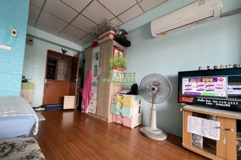 อาคารทีพีคอนโดทาวน์