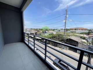 ระเบียง อาคารพาณิชย์ 