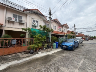 ทาวน์เฮ้าส์ 2 ชั้น หมู่บ้านพฤกษา 33 บางใหญ่ นนทบุรี