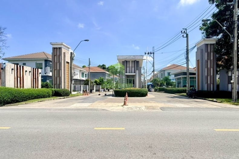 ทาวน์เฮ้าส์ 2 ชั้น พฤกษาวิลล์ 61 บางใหญ่ นครอินทร์