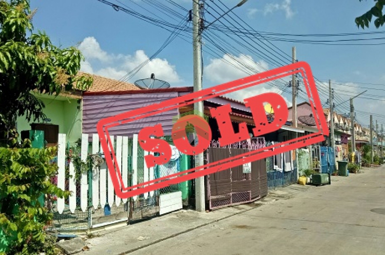 หมู่บ้าน แสงตะวัน  ทาวน์เฮาส์  1 ชั้น ขนาด 17.40 ตร.ว. บางเพรียง บางบ่อ สมุทรปราการ