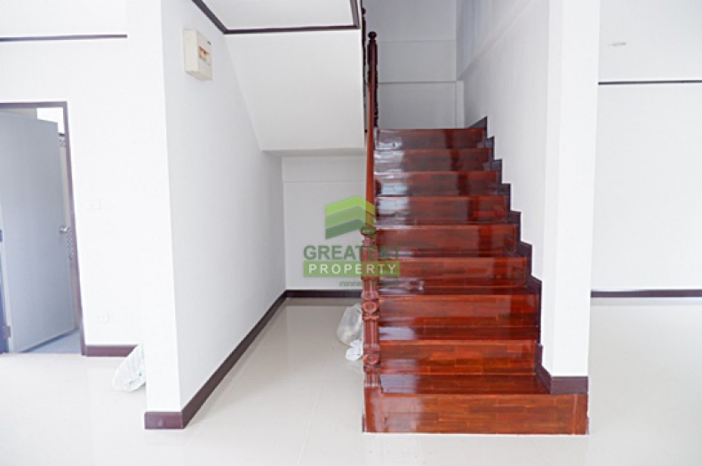 หมู่บ้านคันทรีอินทาวน์ ท่าอิฐ