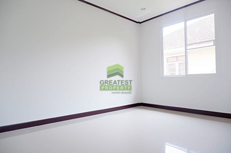 หมู่บ้านคันทรีอินทาวน์ ท่าอิฐ