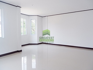 หมู่บ้านคันทรีอินทาวน์ ท่าอิฐ