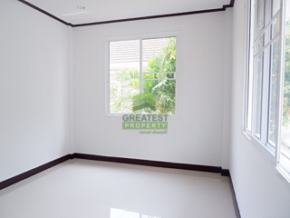 หมู่บ้านคันทรีอินทาวน์ ท่าอิฐ