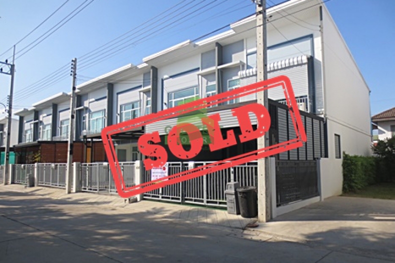 หมู่บ้าน เดอะ คิวบ์ ทาวน์ ลำลูกกา คลอง3 THE CUBE TOWN LAMLUKKA ซอยเปียร์นนท์ 4 ขายด่วน ทาวน์โฮม 2 ชั้น เนื้อที่ 24.20 ตร.ว แปลงมุม ถนนลำลูกกา คูคต ลำลูกกา ปทุมธานี     