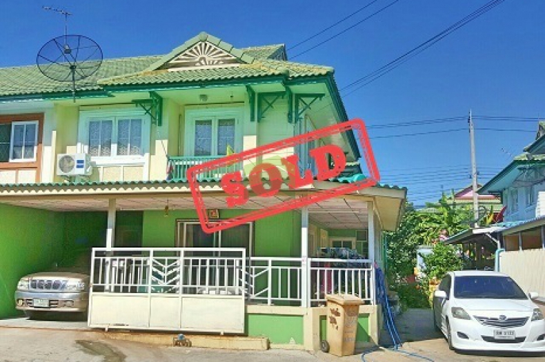 หมู่บ้าน พฤกษา10 ไทรน้อย   ขายด่วน  ทาวน์เฮ้าส์ 2 ชั้น เนื้อที่ 23.90 ตร.ว  แปลงมุม  ถ.บางกรวย -ไทรน้อย  อ.ไทรน้อย จ.นนทบุรี  ต่อเติมเต็มพื้นที่ พร้อมอยู่